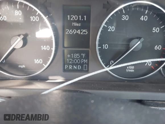 ✅ 2005 Mercedes-Benz C 320 • VIN: WDBRF64J85F666828 • Lot: 41214432. Wystawiony na IAAI z przebiegiem 269 425 mil. Bezpłatny archiwum sprzedaży aukcyjnych z USA i szczegółowy raport historii pojazdu na DreamBid. Zdjęcie 7.