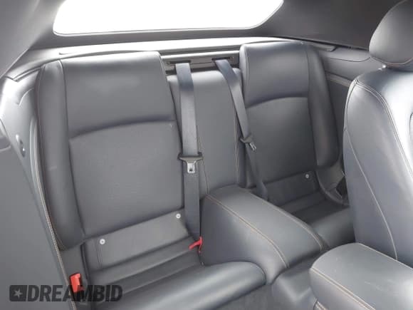 ✅ 2014 Jaguar XK XKR • VIN: SAJWA4EC9EMB52042 • Lot: 41635233. Listed on IAAI with 10,566 mi. Free auction sales archive from the USA and detailed vehicle history report at DreamBid. Image 8.