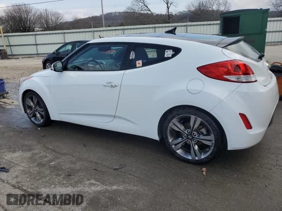 ✅ 2017 Hyundai Veloster Value Edition • VIN: KMHTC6AD7HU321140 • Lot: 44311365. Wystawiony na Copart z przebiegiem 60 468 mil. Bezpłatny archiwum sprzedaży aukcyjnych z USA i szczegółowy raport historii pojazdu na DreamBid. Zdjęcie 2.