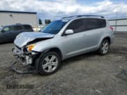 ✅ 2006 Toyota RAV4 Sport • VIN: JTMBD32V266003804 • Лот: 57905855. Опубликован ранее на Copart с пробегом 191 536 миль. Бесплатный доступ к архиву аукционных продаж из США и подробный отчёт об истории автомобиля на DreamBid. Изображение 1.