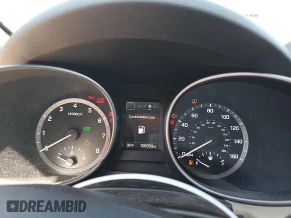 ✅ 2018 Hyundai Santa Fe 2.4L • VIN: 5XYZT3LB9JG523560 • Lot: 81779345. Listed on Copart with 106,399 mi. Free auction sales archive from the USA and detailed vehicle history report at DreamBid. Image 9.