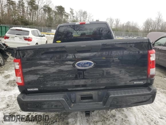 ✅ 2021 Ford F-150 XL • VIN: 1FTEX1CP5MKE16099 • Lot: 88983155. Wystawiony na Copart z przebiegiem Nie podano. Bezpłatny archiwum sprzedaży aukcyjnych z USA i szczegółowy raport historii pojazdu na DreamBid. Zdjęcie 6.