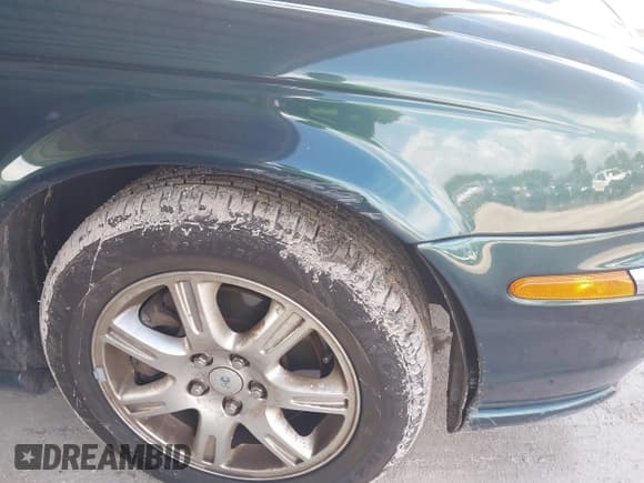 ✅ 2003 Jaguar S-Type • VIN: SAJEA01T33FM49249 • Лот: 42638885. Опубликован ранее на IAAI с пробегом 174 660 миль. Бесплатный доступ к архиву аукционных продаж из США и подробный отчёт об истории автомобиля на DreamBid. Изображение 6.