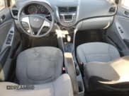✅ 2017 Hyundai Accent SE • VIN: KMHCT4AEXHU174731 • Лот: 70762534. Опубликован ранее на Copart с пробегом 170 772 миль. Бесплатный доступ к архиву аукционных продаж из США и подробный отчёт об истории автомобиля на DreamBid. Изображение 8.