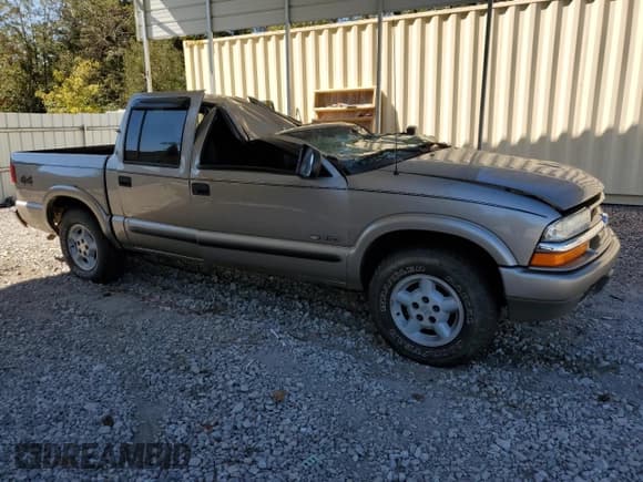 ✅ 2003 Chevrolet S-10 LS • VIN: 1GCDT13X73K112956 • Лот: 75941354. Опубликован ранее на Copart с пробегом Не указан. Бесплатный доступ к архиву аукционных продаж из США и подробный отчёт об истории автомобиля на DreamBid. Изображение 4.
