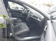 ✅ 2017 Tesla Model S 60 • VIN: 5YJSA1E17HF192897 • Лот: 43267773. Опубликован ранее на IAAI с пробегом 126 266 миль. Бесплатный доступ к архиву аукционных продаж из США и подробный отчёт об истории автомобиля на DreamBid. Изображение 5.