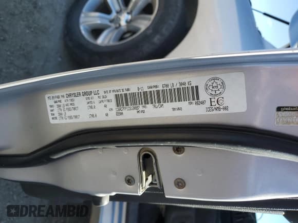 ✅ 2012 Ram 1500 ST • VIN: 1C6RD7FP1CS120897 • Лот: 82548865. Опубликован ранее на Copart с пробегом 222 635 миль. Бесплатный доступ к архиву аукционных продаж из США и подробный отчёт об истории автомобиля на DreamBid. Изображение 12.