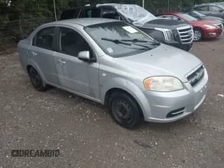 ✅ 2008 Chevrolet Aveo LS • VIN: KL1TD56648B122636 • Lot: 42847105. Wystawiony na IAAI z przebiegiem 240 183 mil. Bezpłatny archiwum sprzedaży aukcyjnych z USA i szczegółowy raport historii pojazdu na DreamBid. Zdjęcie 1.