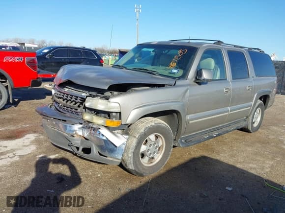 ✅ 2002 Chevrolet Suburban LS • VIN: 1GNEC16Z32J125040 • Лот: 41657503. Опубликован ранее на IAAI с пробегом 382 737 миль. Бесплатный доступ к архиву аукционных продаж из США и подробный отчёт об истории автомобиля на DreamBid. Изображение 2.
