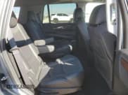 ✅ 2020 Cadillac Escalade Luxury • VIN: 1GYS4BKJ3LR115846 • Lot: 76267924. Wystawiony na Copart z przebiegiem 52 631 mil. Bezpłatny archiwum sprzedaży aukcyjnych z USA i szczegółowy raport historii pojazdu na DreamBid. Zdjęcie 11.