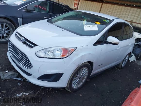 ✅ 2016 Ford C-Max SE • VIN: 1FADP5AU5GL109919 • Lot: 41602524. Wystawiony na IAAI z przebiegiem 206 198 mil. Bezpłatny archiwum sprzedaży aukcyjnych z USA i szczegółowy raport historii pojazdu na DreamBid. Zdjęcie 2.