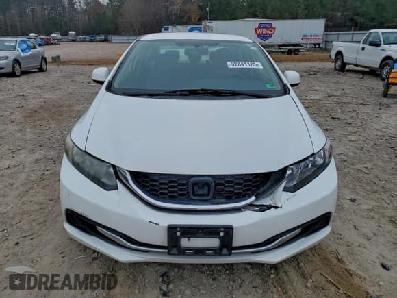 ✅ 2013 Honda Civic LX • VIN: 2HGFB2F52DH503390 • Лот: 92841185. Опубликован ранее на Copart с пробегом 186 860 миль. Бесплатный доступ к архиву аукционных продаж из США и подробный отчёт об истории автомобиля на DreamBid. Изображение 5.