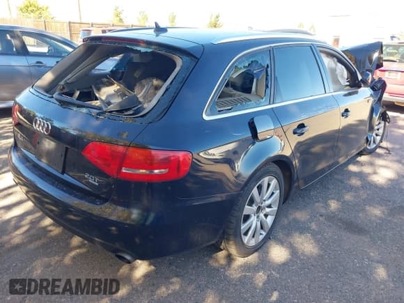 ✅ 2011 Audi A4 Premium Plus • VIN: WAUWFAFL1BA069225 • Lot: 43462752. Listed on IAAI with Not provided. Free auction sales archive from the USA and detailed vehicle history report at DreamBid. Image 4.