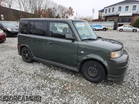 ✅ 2005 Scion xB • VIN: JTLKT324754004620 • Lot: 92168245. Wystawiony na Copart z przebiegiem 167 091 mil. Bezpłatny archiwum sprzedaży aukcyjnych z USA i szczegółowy raport historii pojazdu na DreamBid. Zdjęcie 4.