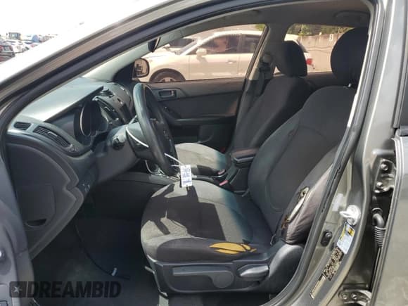 ✅ 2011 Kia Forte EX • VIN: KNAFU5A21B5398933 • Лот: 64384915. Опубликован ранее на Copart с пробегом 154 186 миль. Бесплатный доступ к архиву аукционных продаж из США и подробный отчёт об истории автомобиля на DreamBid. Изображение 7.