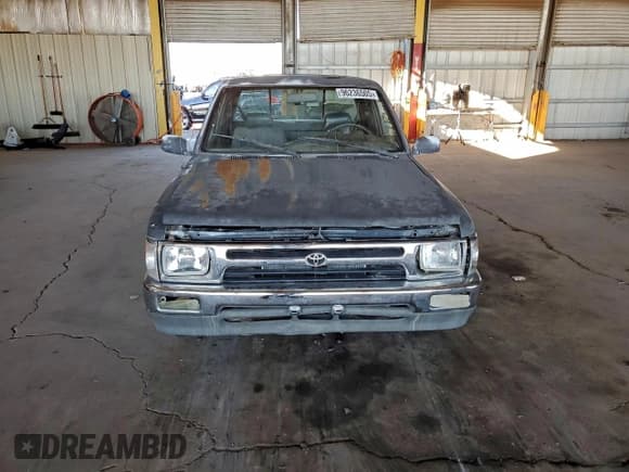 ✅ 1992 Toyota Pickup • VIN: JT4VN93D1N5031231 • Lot: 96236505. Listed on Copart with 176,030 mi. Free auction sales archive from the USA and detailed vehicle history report at DreamBid. Image 5.