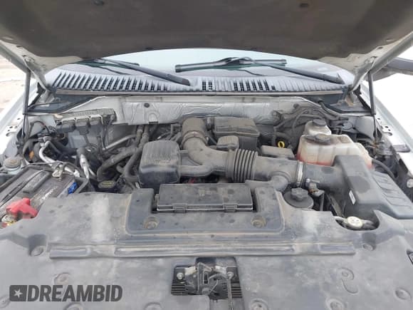 ✅ 2014 Ford Expedition Max Limited • VIN: 1FMJK2A51EEF44212 • Lot: 42063227. Wystawiony na IAAI z przebiegiem 115 710 mil. Bezpłatny archiwum sprzedaży aukcyjnych z USA i szczegółowy raport historii pojazdu na DreamBid. Zdjęcie 10.