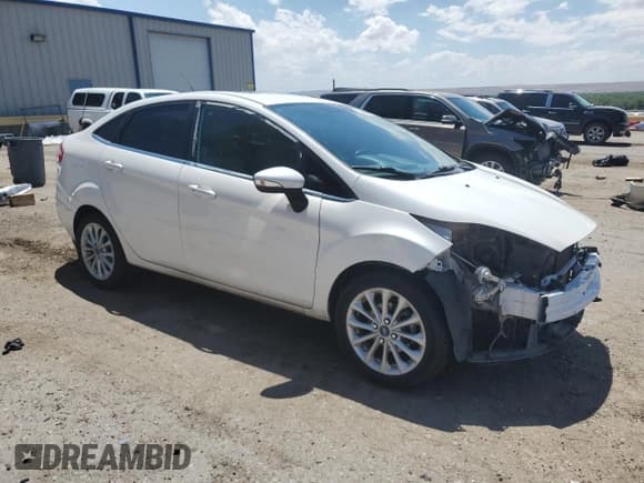 ✅ 2017 Ford Fiesta Titanium • VIN: 3FADP4CJ3HM139031 • Лот: 59888175. Опубликован ранее на Copart с пробегом 128 416 миль. Бесплатный доступ к архиву аукционных продаж из США и подробный отчёт об истории автомобиля на DreamBid. Изображение 4.