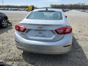✅ 2017 Chevrolet Cruze LS • VIN: 1G1BC5SM5H7165583 • Lot: 46717483. Listed on Copart with 152,247 mi. Free auction sales archive from the USA and detailed vehicle history report at DreamBid. Image 6.
