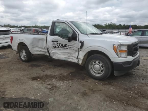 ✅ 2022 Ford F-150 XL • VIN: 1FTMF1CBXNKE58952 • Lot: 68831635. Listed on Copart with 102,971 mi. Free auction sales archive from the USA and detailed vehicle history report at DreamBid. Image 4.
