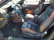 ✅ 2016 Hyundai Veloster Turbo • VIN: KMHTC6AE8GU281075 • Lot: 61605505. Wystawiony na Copart z przebiegiem 125 904 mil. Bezpłatny archiwum sprzedaży aukcyjnych z USA i szczegółowy raport historii pojazdu na DreamBid. Zdjęcie 7.