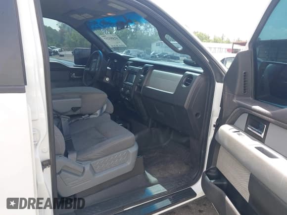 ✅ 2014 Ford F-150 XL • VIN: 1FTFW1EF8EKF78256 • Лот: 42485237. Опубликован ранее на IAAI с пробегом 259 155 миль. Бесплатный доступ к архиву аукционных продаж из США и подробный отчёт об истории автомобиля на DreamBid. Изображение 5.