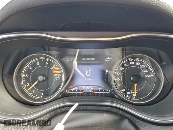 ✅ 2021 Jeep Cherokee Latitude Lux • VIN: 1C4PJMMX8MD197279 • Lot: 95885375. Wystawiony na Copart z przebiegiem 114 777 mil. Bezpłatny archiwum sprzedaży aukcyjnych z USA i szczegółowy raport historii pojazdu na DreamBid. Zdjęcie 9.