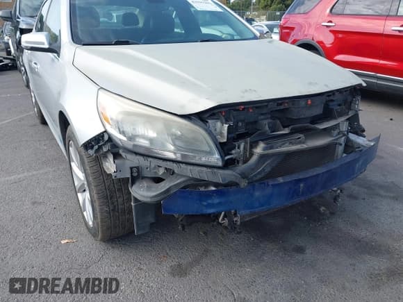 ✅ 2013 Chevrolet Malibu LTZ • VIN: 1G11H5SA2DF156651 • Лот: 43595203. Опубликован ранее на IAAI с пробегом 118 008 миль. Бесплатный доступ к архиву аукционных продаж из США и подробный отчёт об истории автомобиля на DreamBid. Изображение 6.