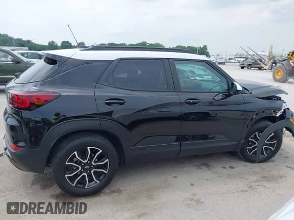 2025 Chevrolet TrailBlazer ACTIV с VIN KL79MVSLXSB031776, выставлен на аукционе IAAI как лот 42400781 с пробегом 11 977 миль миль и . История ставок и продаж доступна на DreamBid. Изображение 13.