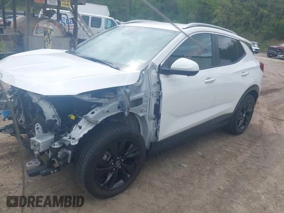 ✅ 2024 Buick Encore GX Sport Touring • VIN: KL4AMESL0RB003540 • Lot: 42318094. Listed on IAAI with 19,553 mi. Free auction sales archive from the USA and detailed vehicle history report at DreamBid. Image 2.