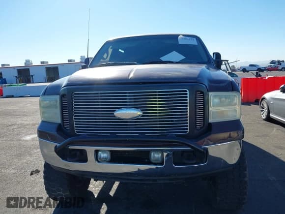 ✅ 2001 Ford Excursion Limited • VIN: 1FMNU42S91EA38911 • Lot: 43901211. Listed on IAAI with 151,972 mi. Free auction sales archive from the USA and detailed vehicle history report at DreamBid. Image 6.