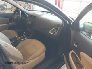 ✅ 2012 Dodge Avenger SE • VIN: 1C3CDZABXCN155981 • Лот: 41235199. Опубликован ранее на IAAI с пробегом 219 937 миль. Бесплатный доступ к архиву аукционных продаж из США и подробный отчёт об истории автомобиля на DreamBid. Изображение 5.