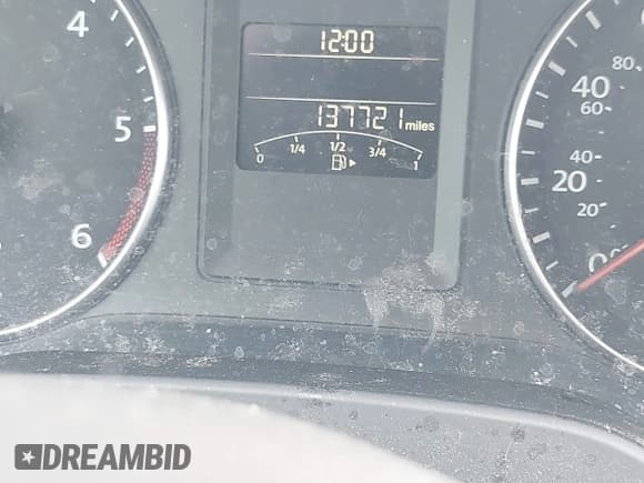 ✅ 2014 Volkswagen Jetta TDI w/Premium/Nav • VIN: 3VWLL7AJ4EM430524 • Lot: 42268673. Wystawiony na IAAI z przebiegiem 137 721 mil. Bezpłatny archiwum sprzedaży aukcyjnych z USA i szczegółowy raport historii pojazdu na DreamBid. Zdjęcie 14.