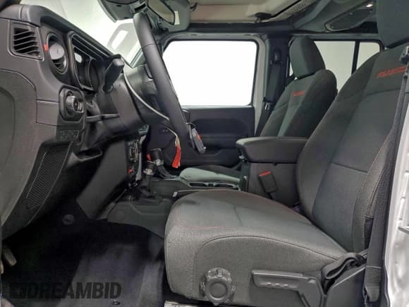 ✅ 2025 Jeep Wrangler Rubicon • VIN: 1C4PJXFN6SW663645 • Lot: 93994835. Listed on Copart with 3,465 mi. Free auction sales archive from the USA and detailed vehicle history report at DreamBid. Image 7.