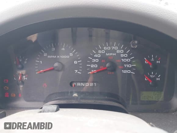 ✅ 2005 Ford F-150 XLT • VIN: 1FTRW12WX5FA40877 • Lot: 41760089. Listed on IAAI with 182,419 mi. Free auction sales archive from the USA and detailed vehicle history report at DreamBid. Image 7.