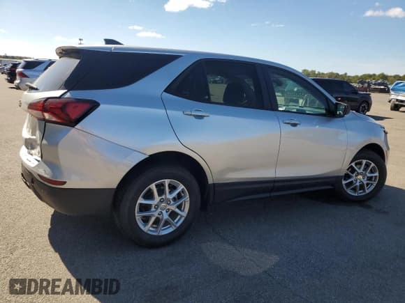 ✅ 2022 Chevrolet Equinox LS • VIN: 3GNAXSEVXNS171796 • Лот: 81928205. Опубликован ранее на Copart с пробегом 38 657 миль. Бесплатный доступ к архиву аукционных продаж из США и подробный отчёт об истории автомобиля на DreamBid. Изображение 3.