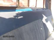 ✅ 1991 GMC Sonoma • VIN: 1GTCT14Z1M8503336 • Lot: 41251971. Wystawiony na IAAI z przebiegiem 139 795 mil. Bezpłatny archiwum sprzedaży aukcyjnych z USA i szczegółowy raport historii pojazdu na DreamBid. Zdjęcie 5.