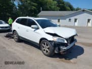 ✅ 2013 Volvo XC60 T6 • VIN: YV4902DZ4D2440564 • Lot: 39893350. Listed on IAAI with 171,624 mi. Free auction sales archive from the USA and detailed vehicle history report at DreamBid. Image 1.