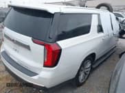 ✅ 2021 GMC Yukon XL Denali • VIN: 1GKS2JKL3MR258129 • Lot: 42417979. Wystawiony na IAAI z przebiegiem 44 253 mil. Bezpłatny archiwum sprzedaży aukcyjnych z USA i szczegółowy raport historii pojazdu na DreamBid. Zdjęcie 4.