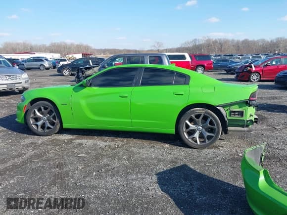 ✅ 2017 Dodge Charger Daytona 340 • VIN: 2C3CDXCT1HH556670 • Lot: 41545143. Wystawiony na IAAI z przebiegiem 96 333 mil. Bezpłatny archiwum sprzedaży aukcyjnych z USA i szczegółowy raport historii pojazdu na DreamBid. Zdjęcie 15.
