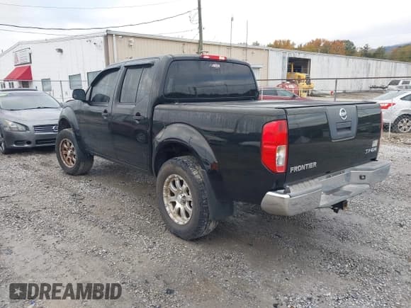 ✅ 2012 Nissan Frontier SV • VIN: 1N6AD0EV4CC402455 • Lot: 43592187. Wystawiony na IAAI z przebiegiem 158 222 mil. Bezpłatny archiwum sprzedaży aukcyjnych z USA i szczegółowy raport historii pojazdu na DreamBid. Zdjęcie 3.
