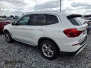 ✅ 2019 BMW X3 sDrive30i • VIN: 5UXTR7C56KLF26915 • Лот: 87270765. Опубликован ранее на Copart с пробегом 157 782 миль. Бесплатный доступ к архиву аукционных продаж из США и подробный отчёт об истории автомобиля на DreamBid. Изображение 2.