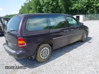 ✅ 1998 Ford Windstar GL • VIN: 2FMDA514XWBB54229 • Lot: 42516598. Wystawiony na IAAI z przebiegiem 155 004 mil. Bezpłatny archiwum sprzedaży aukcyjnych z USA i szczegółowy raport historii pojazdu na DreamBid. Zdjęcie 4.