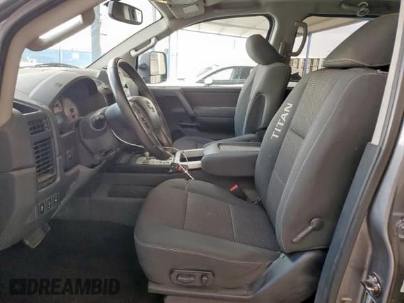 ✅ 2013 Nissan Titan SV • VIN: 1N6AA0EC4DN313935 • Lot: 57950695. Listed on Copart with 246,851 mi. Free auction sales archive from the USA and detailed vehicle history report at DreamBid. Image 7.