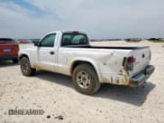 ✅ 2004 Dodge Dakota • VIN: 1D7FL16K64S612395 • Lot: 56545035. Wystawiony na Copart z przebiegiem Nie podano. Bezpłatny archiwum sprzedaży aukcyjnych z USA i szczegółowy raport historii pojazdu na DreamBid. Zdjęcie 2.