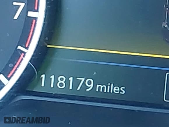 ✅ 2017 Nissan Murano Platinum • VIN: 5N1AZ2MH3HN105048 • Лот: 41186632. Опубликован ранее на IAAI с пробегом 118 179 миль. Бесплатный доступ к архиву аукционных продаж из США и подробный отчёт об истории автомобиля на DreamBid. Изображение 15.