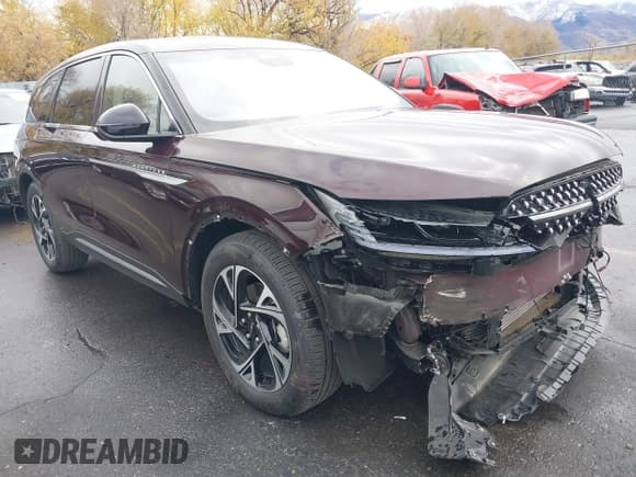 ✅ 2024 Lincoln Nautilus Premiere • VIN: 5LMPJ8JA5RJ862311 • Лот: 43703661. Опубликован ранее на IAAI с пробегом 12 690 миль. Бесплатный доступ к архиву аукционных продаж из США и подробный отчёт об истории автомобиля на DreamBid. Изображение 1.