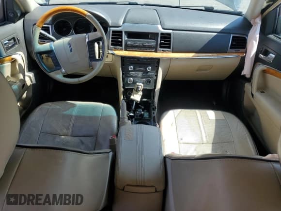 ✅ 2011 Lincoln MKZ • VIN: 3LNHL2GC7BR760012 • Лот: 70631785. Опубликован ранее на Copart с пробегом 132 607 миль. Бесплатный доступ к архиву аукционных продаж из США и подробный отчёт об истории автомобиля на DreamBid. Изображение 8.