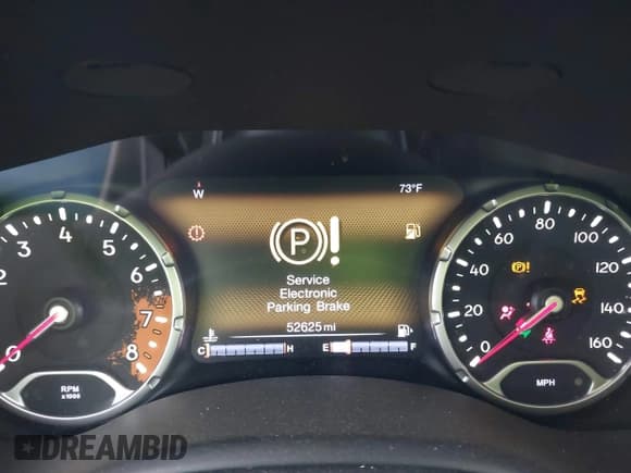 ✅ 2018 Jeep Renegade Latitude • VIN: ZACCJBBB3JPH05732 • Lot: 42139094. Wystawiony na IAAI z przebiegiem 52 625 mil. Bezpłatny archiwum sprzedaży aukcyjnych z USA i szczegółowy raport historii pojazdu na DreamBid. Zdjęcie 7.