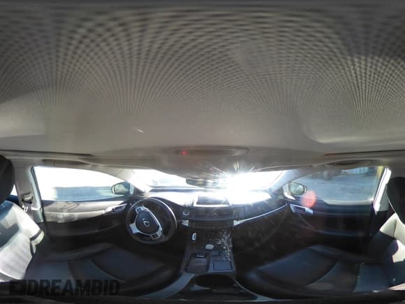 ✅ 2012 Lexus CT 200h Premium • VIN: JTHKD5BHXC2065362 • Lot: 43389385. Wystawiony na IAAI z przebiegiem Nie podano. Bezpłatny archiwum sprzedaży aukcyjnych z USA i szczegółowy raport historii pojazdu na DreamBid. Zdjęcie 19.